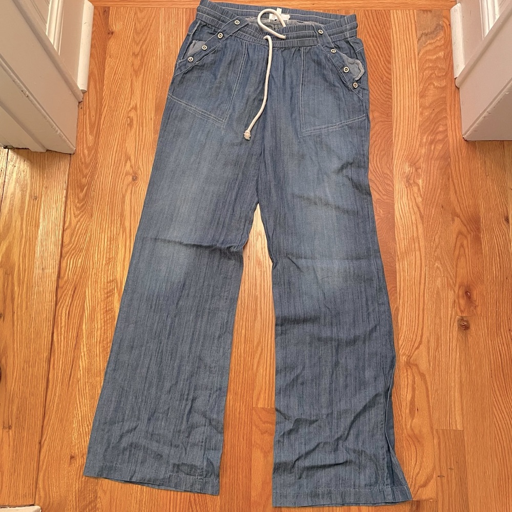 Jolt size 3 lightweight denim wide leg pants